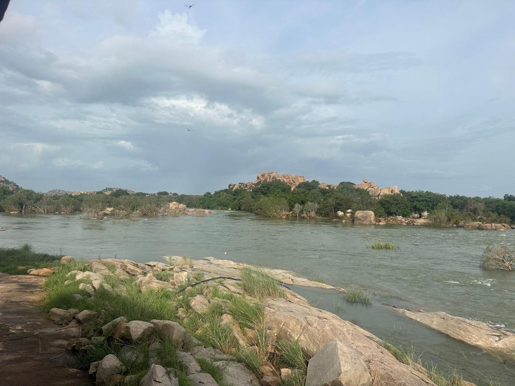 Leo Wooden Resorts Hampi Exterior photo